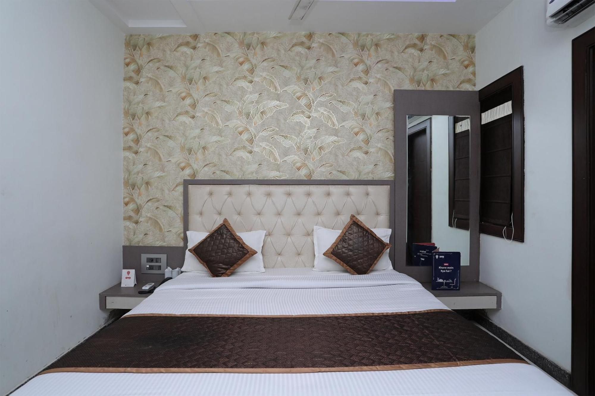 Oyo Hotel Vaishnavi Heritage Inn Agra  Esterno foto